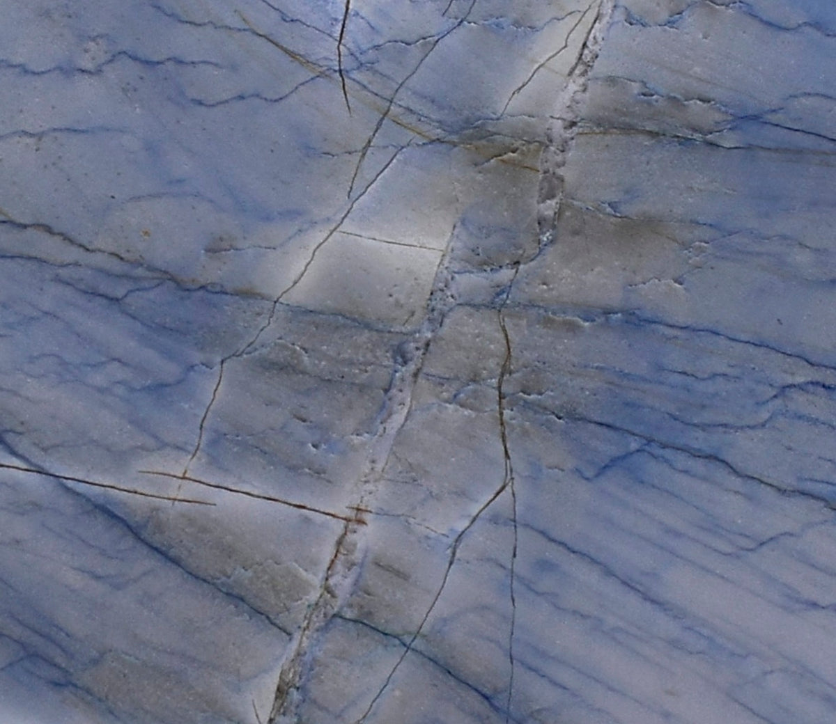 Azul Macaubas Nebula Quartzite 2CM