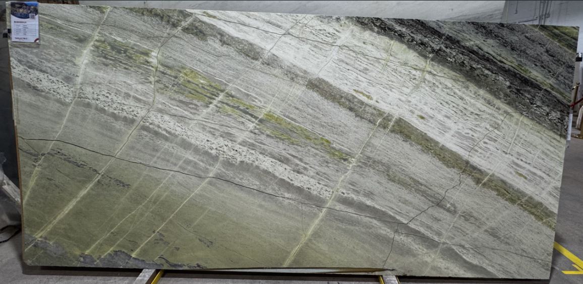 Irish Green Lux Marble 2CM