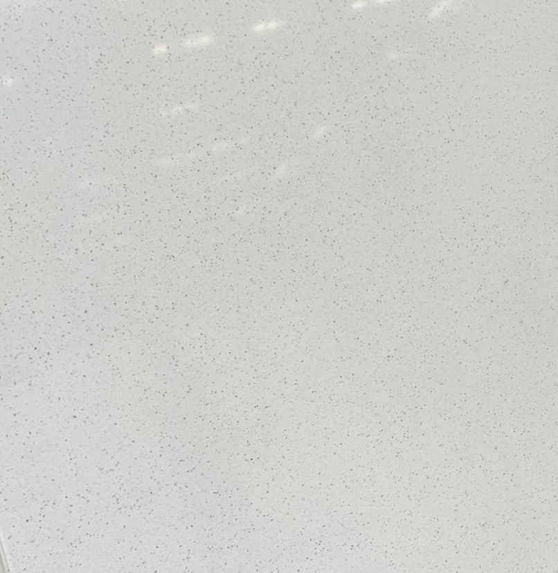 Iced White Super Jumbo Quartz 3CM