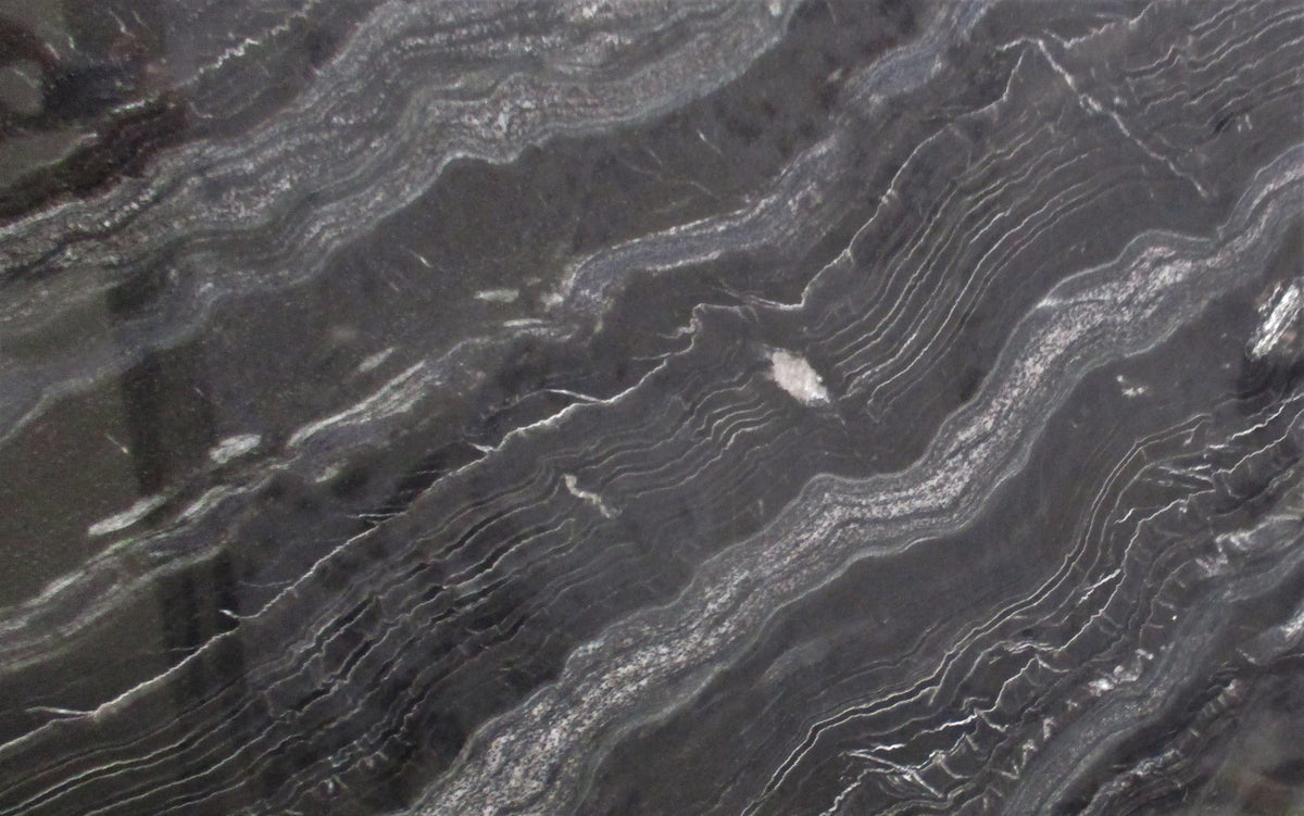 Agatha Black Quartzite 2CM