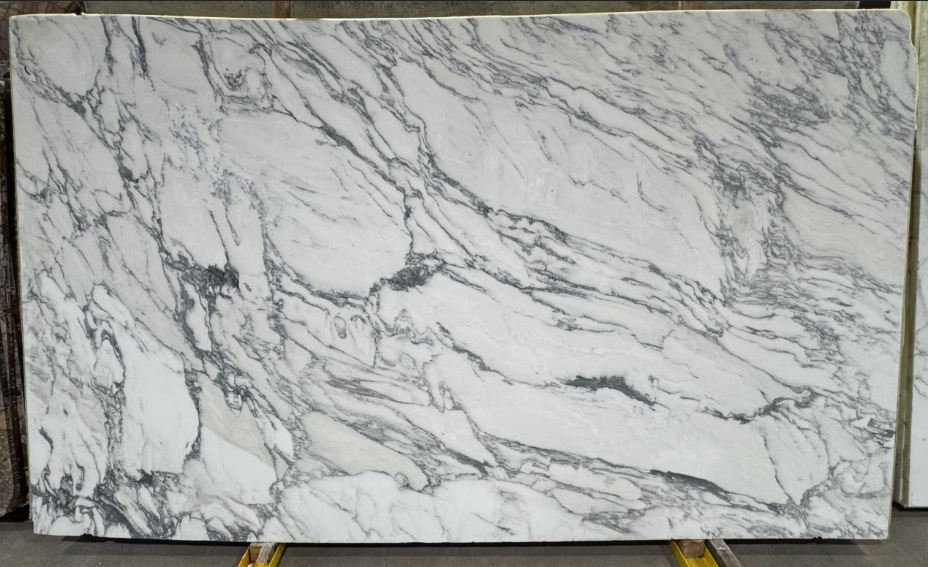 Calacatta Tova Honed Marble 3CM