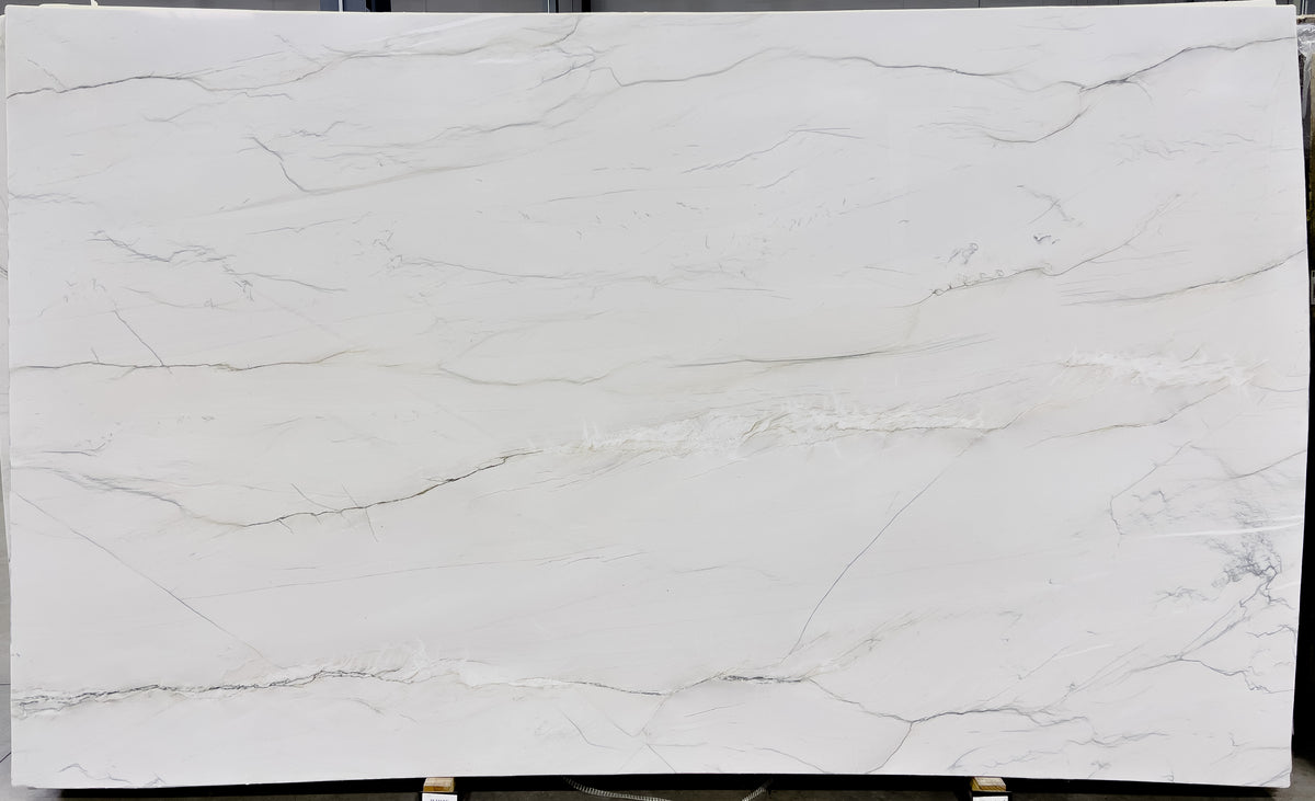 White Macaubas Cc Quartzite 3CM slab