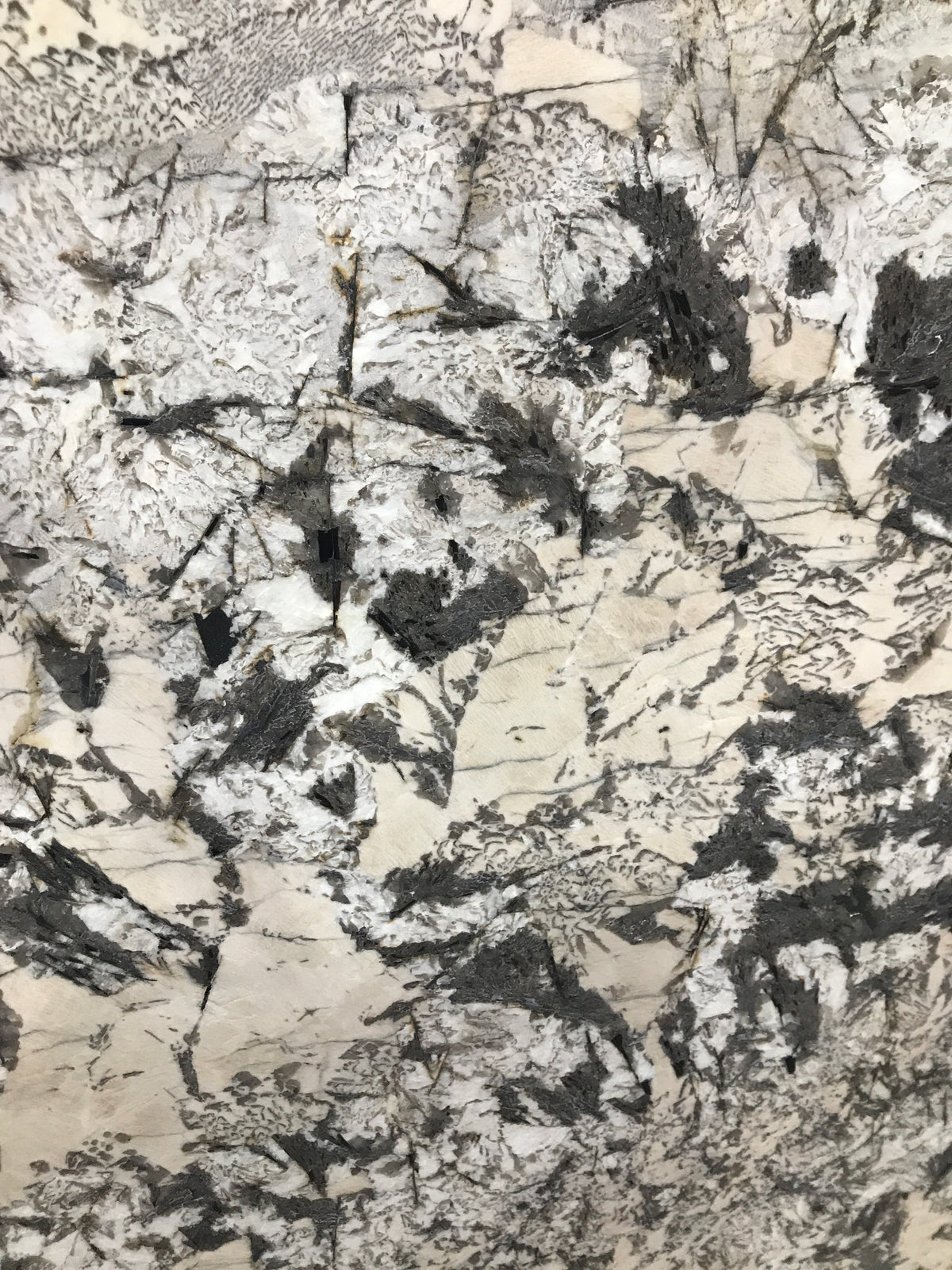 Crema Delicatus Leathered Granite 3CM