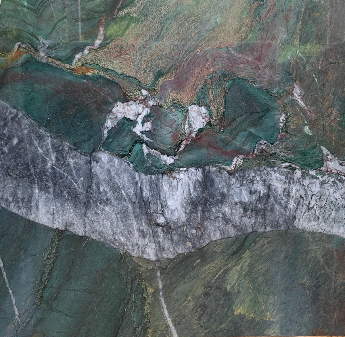 Sombori Crystal Quartzite 3CM slab