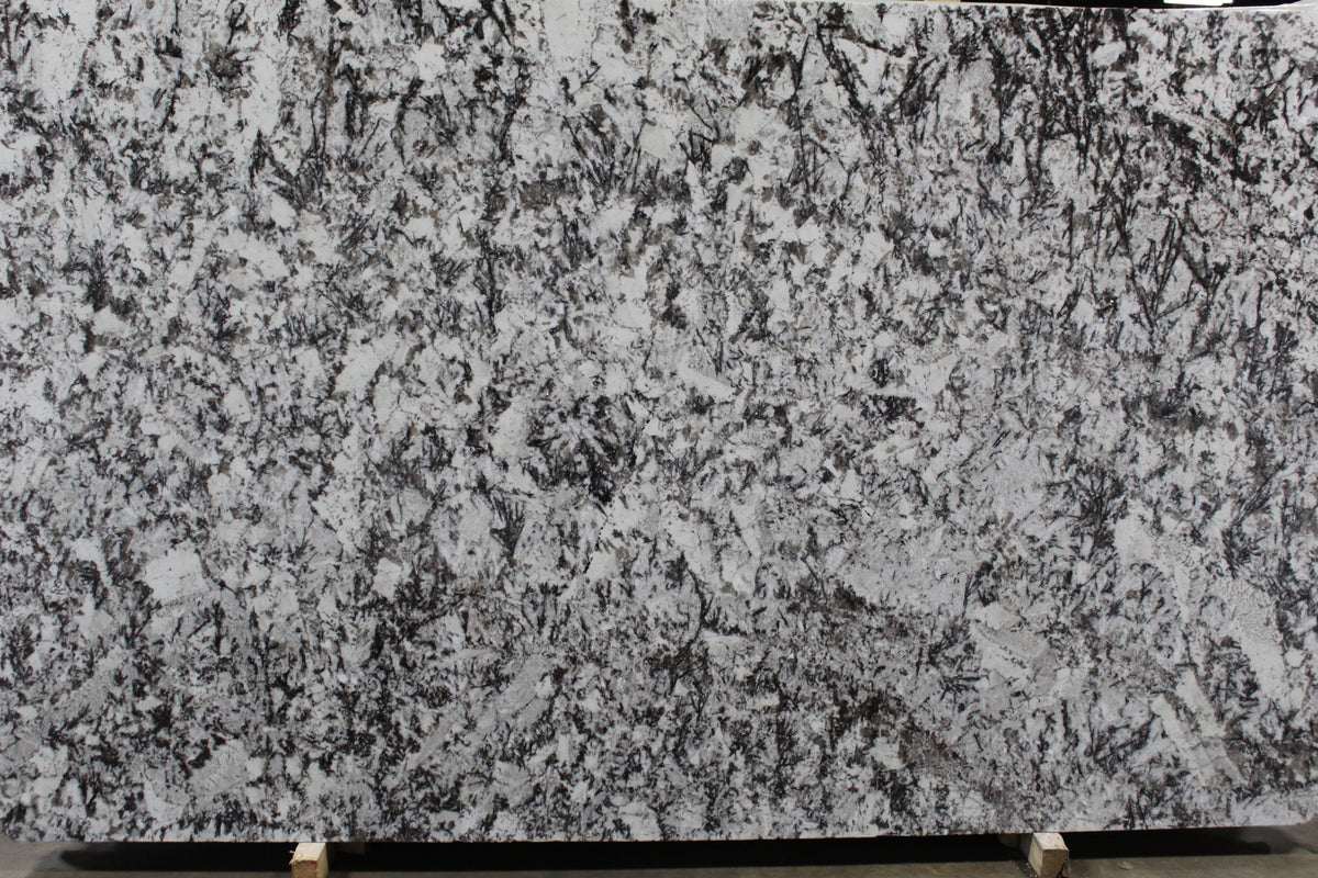 Delicatus Supreme Granite 3CM