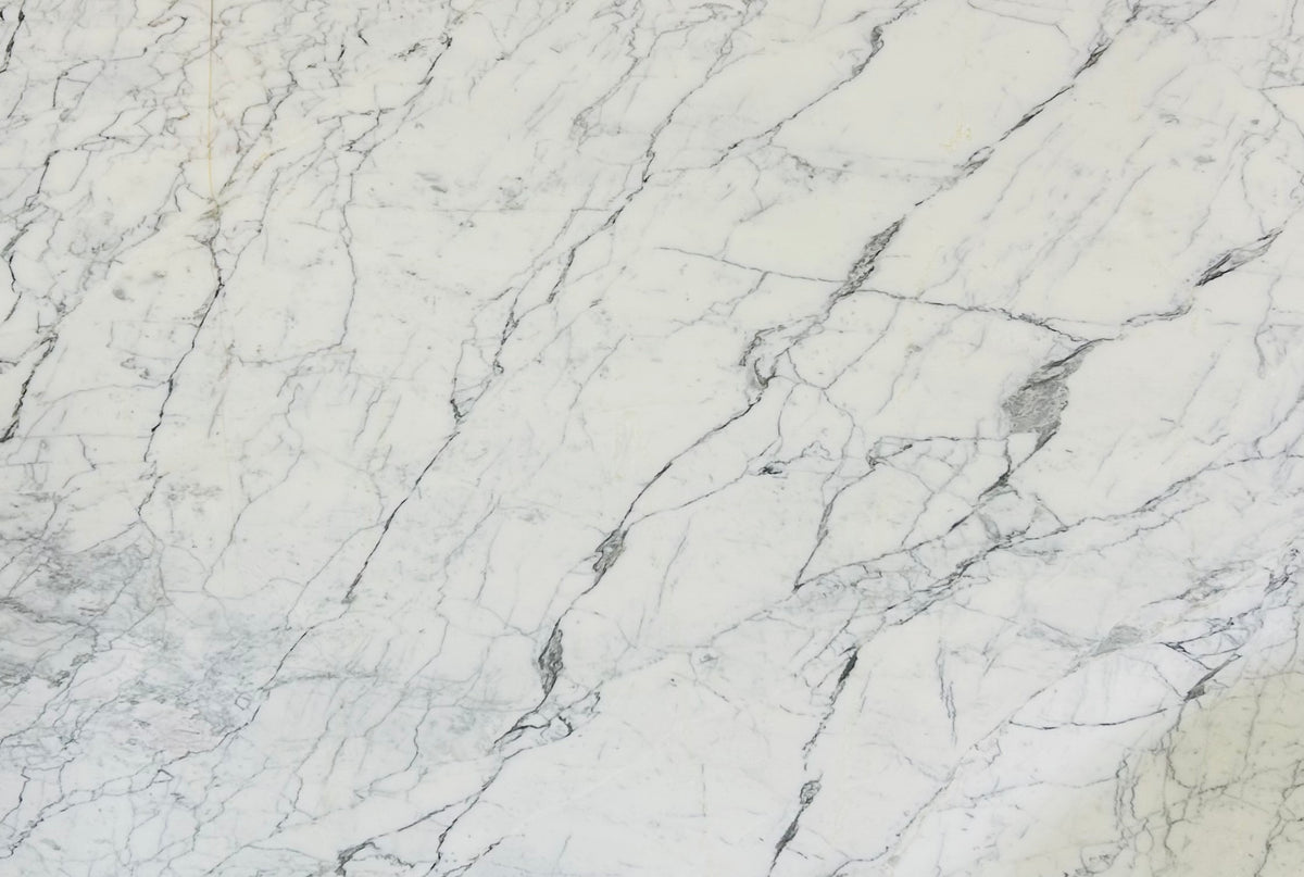 Statuarietto Corchia Honed Marble 2CM