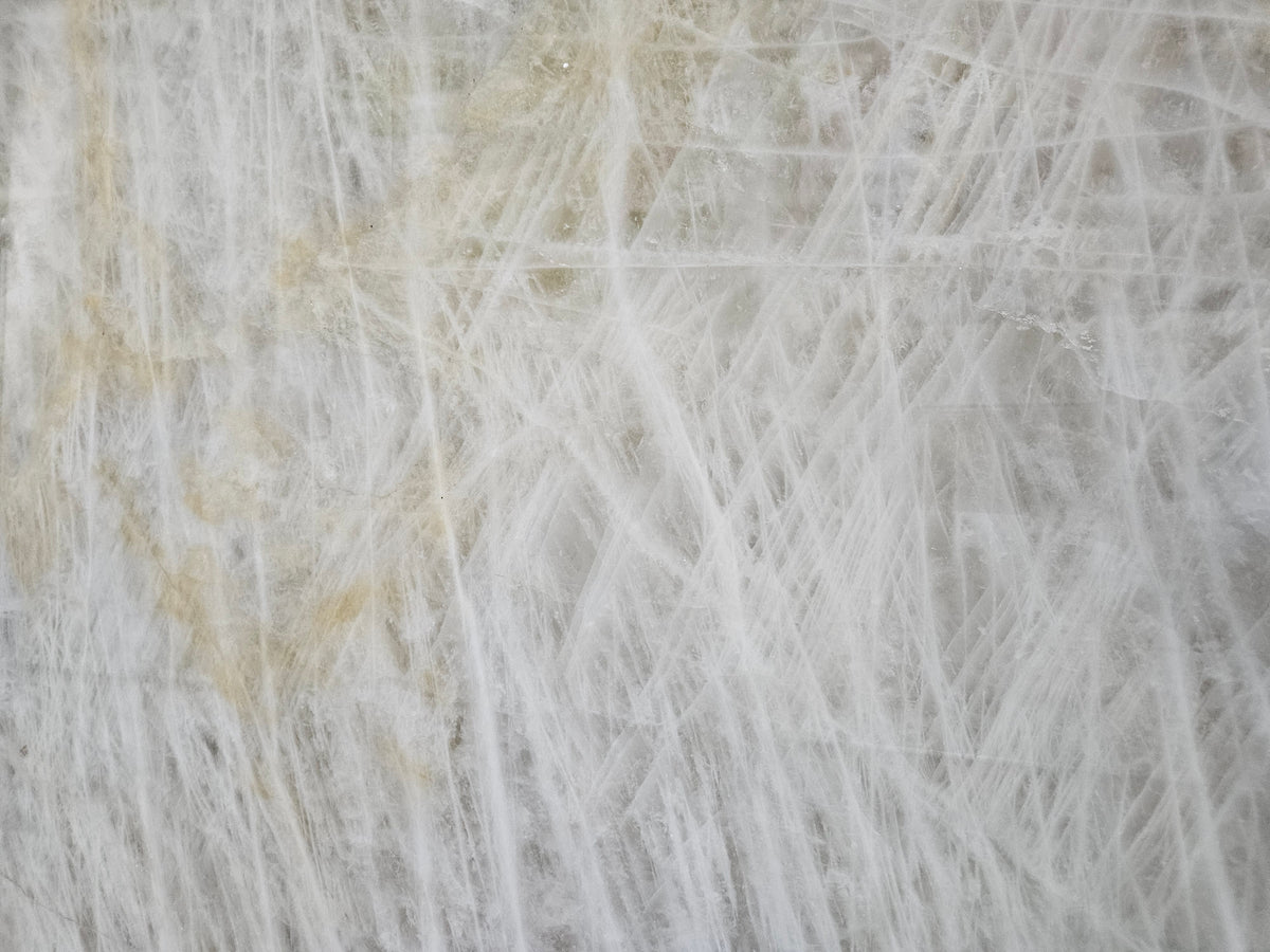 Cristal Extra Quartzite 2CM