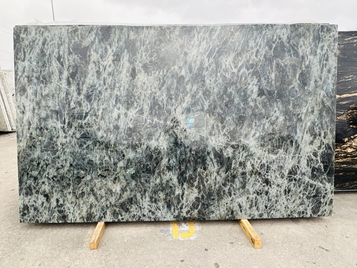 Luminous Quartzite