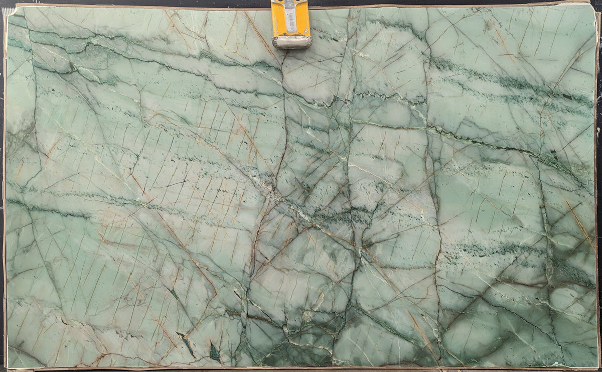 Emerald Polished Quartzite 2CM slab