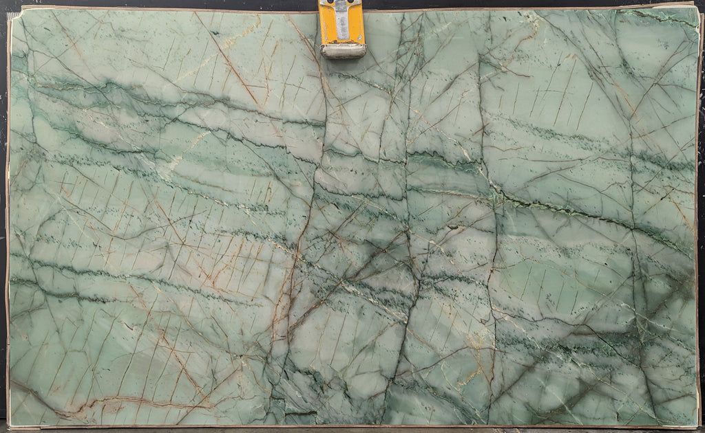 Emerald Polished Quartzite 2CM slab