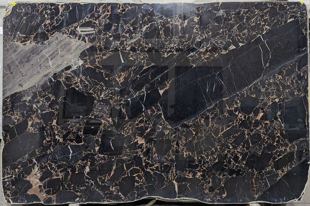 Montmartre Marble 2CM slab