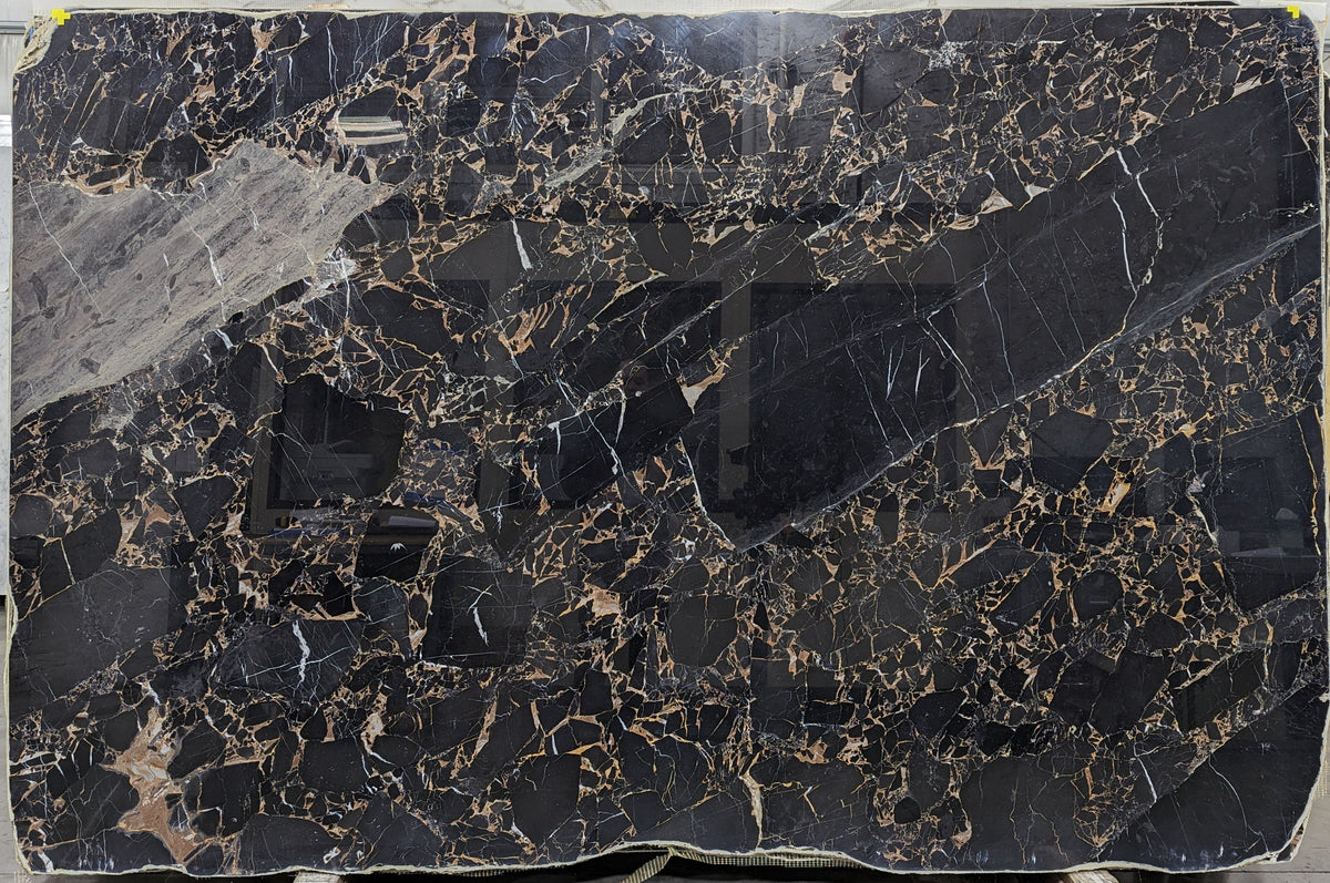 Montmartre Marble 2CM slab