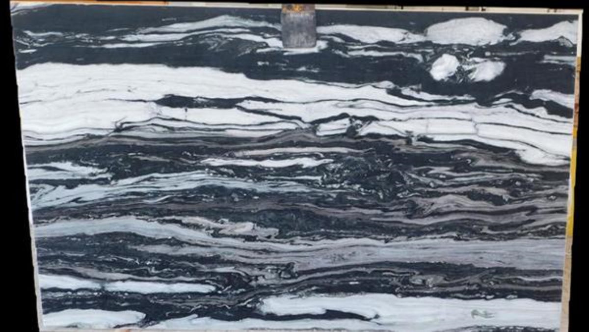 Fantasy Zebra satin slab