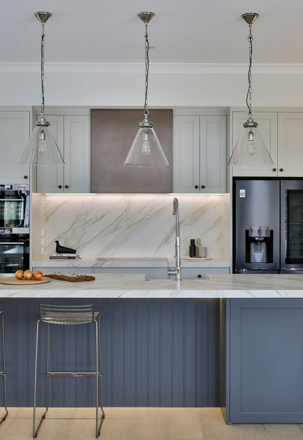 Neolith Calacatta Gold 01R 12MM – representative photo; actual slab photo sent with your estimate