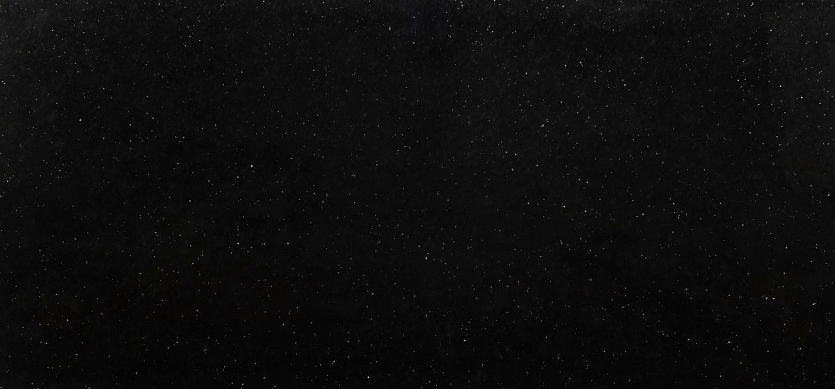 Sparkling Black Quartz 2CM