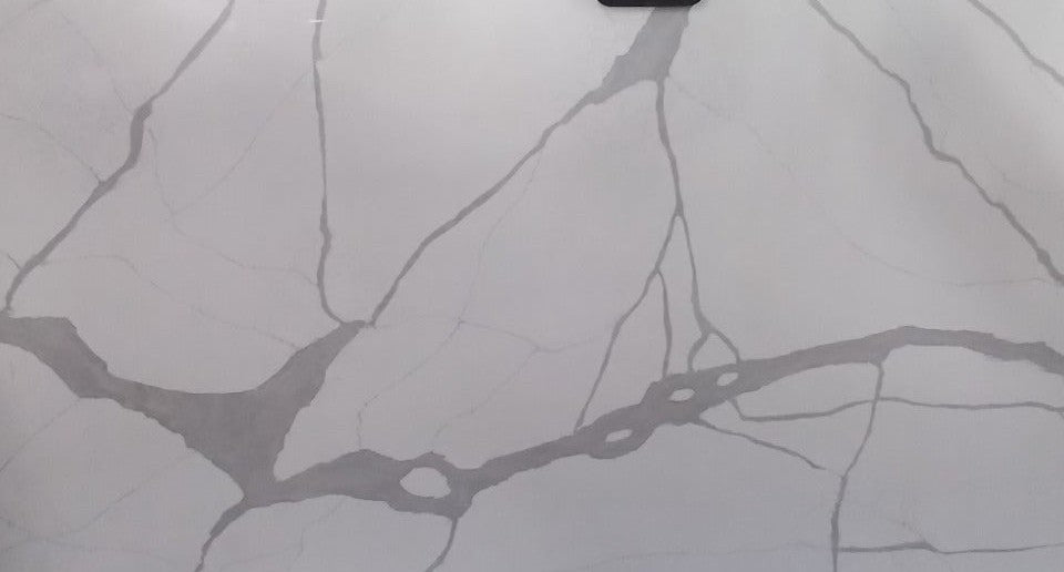 Statuario Nuvos Quartz 2CM