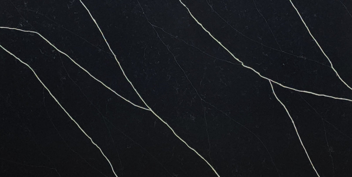 Thunder Black Quartz 3CM