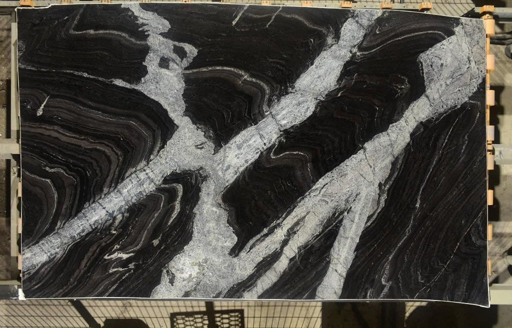 Ligna Quartzite 3CM – representative photo 1; actual slab photo sent with your estimate