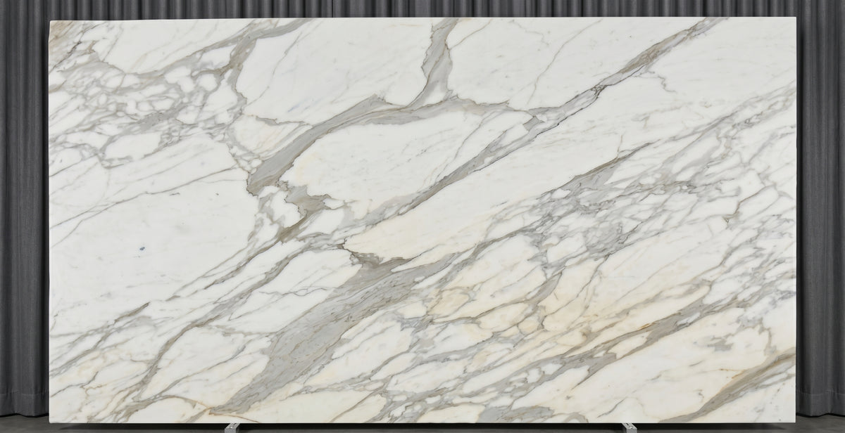 Calacatta Borghini Gold Marble 2CM – representative photo 1; actual slab photo sent with your estimate